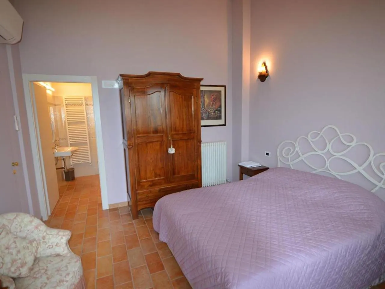 Tenuta Carbognano Gemmano 0*,  Italia